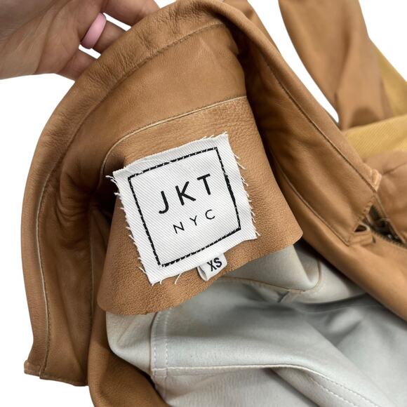 JKT NYC Piper Patina Leather Jacket Au Lait Tan Cropped Unlined Zippers Size XS - Picture 14 of 16